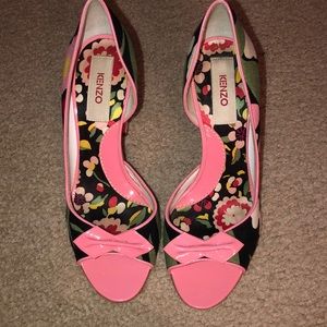 Kenzo Flower D’Orsay Pumps